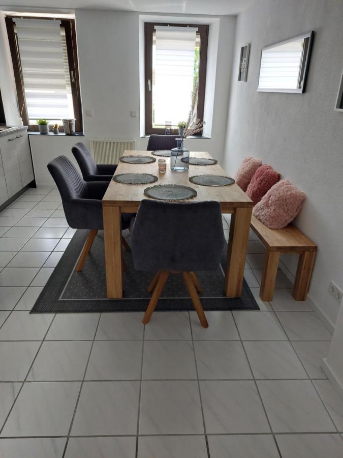 Ferienwohnung Uljana Schweich Eksteriør bilde